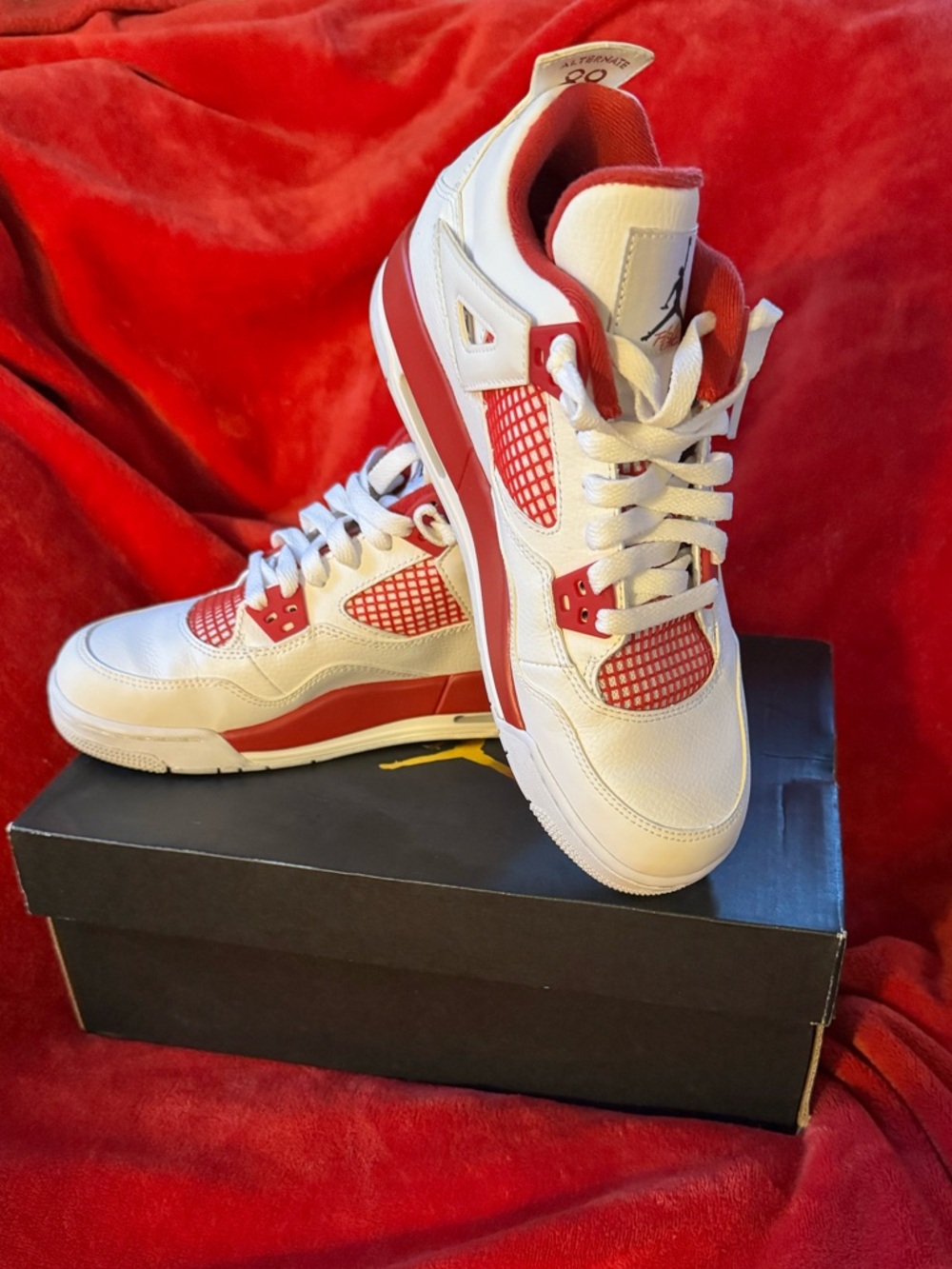 Nike Air Jordan Retro 4 "Alternate 89" Sneakers